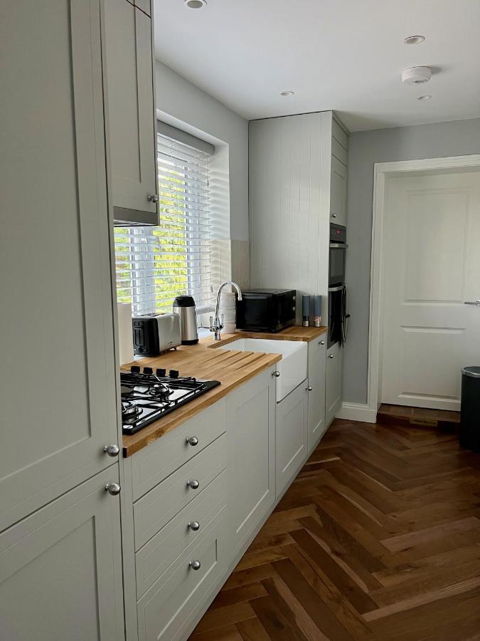 A Luxury 2 Bedroom Apartment Barnet kerület Kültér fotó